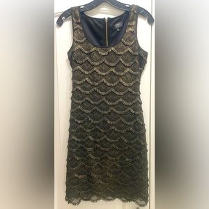 Guess‎ metallic ruffle dress size 4.